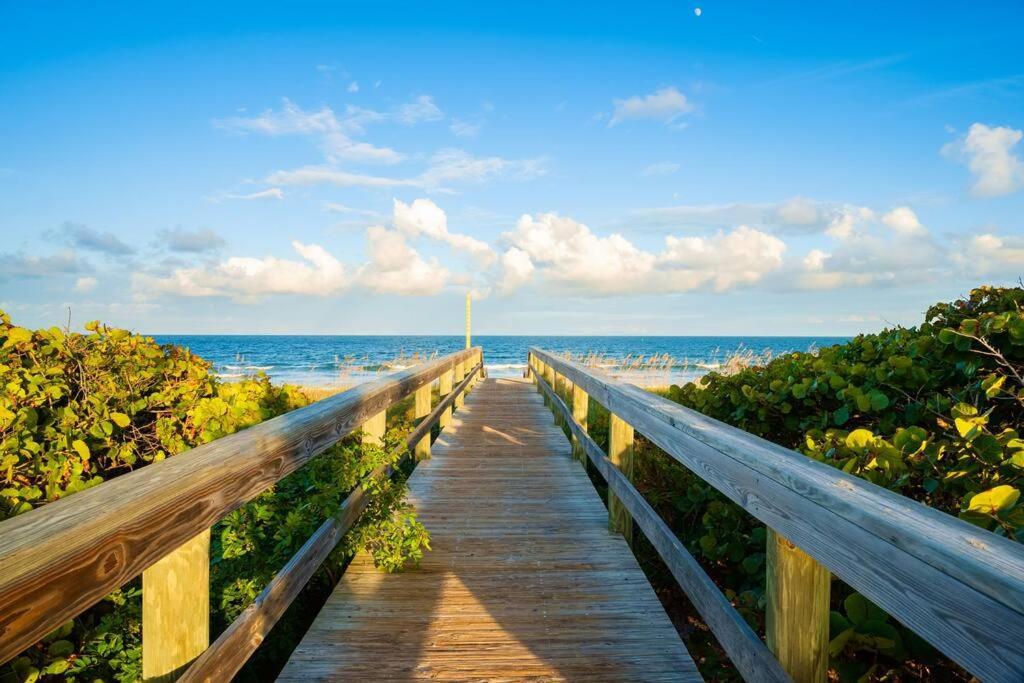 Bright And Beachy 2Bed 1Bath Home - Unit 210 Cocoa Beach Exterior foto